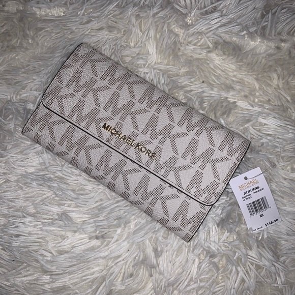 MICHAEL Michael Kors Handbags - Michael Kors- White Snap Logo Wallet